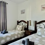 Casa Marina By Vulcano Homes Holiday home